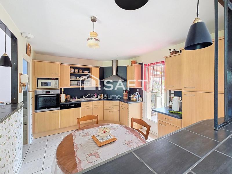 Maison - 148 m² - 6 pièces