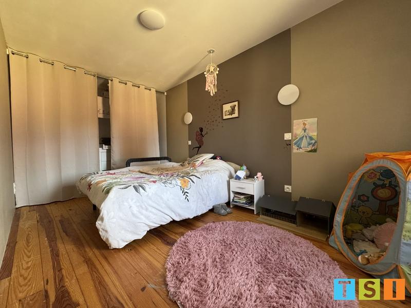 Maison - 105 m² - 4 pièces