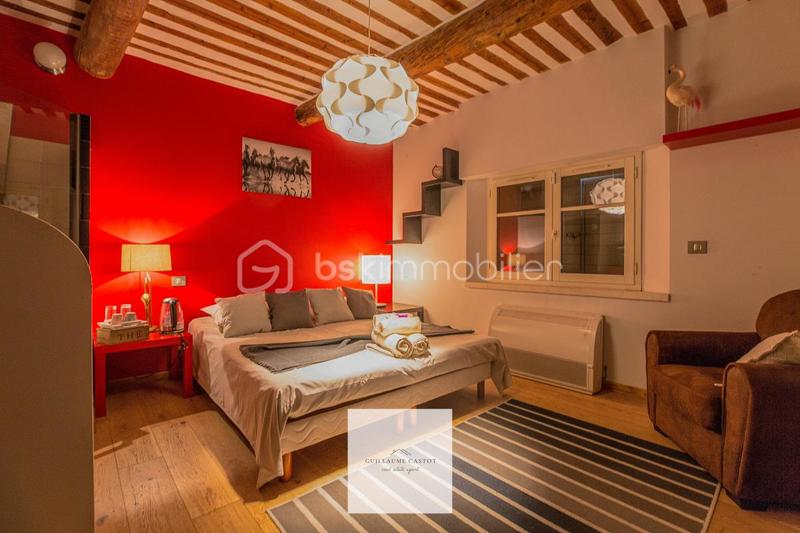 Mas - 486 m² - 10 pièces