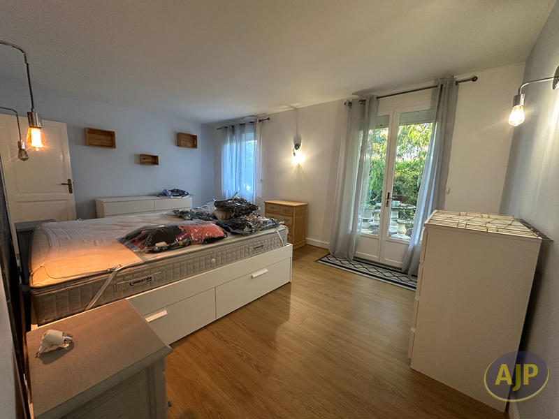 Maison - 171 m² - 6 pièces