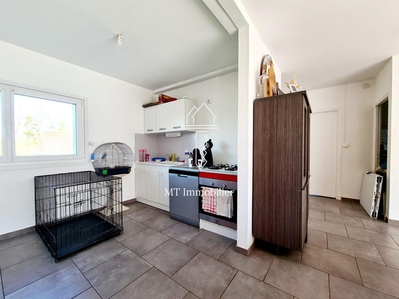 Maison - 94 m² - 5 pièces