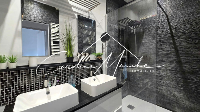 Maison de village - 115 m² - 4 pièces