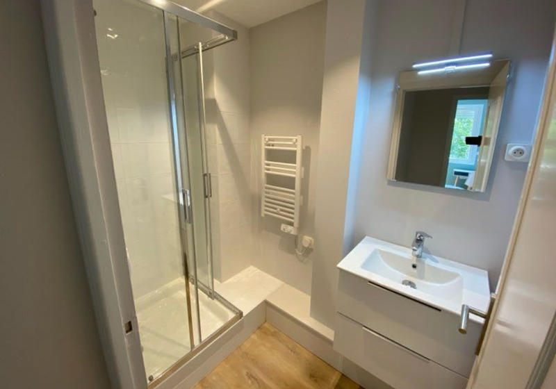 Appartement - 75 m² - 5 pièces