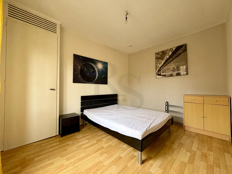 Immeuble - 6 pièces