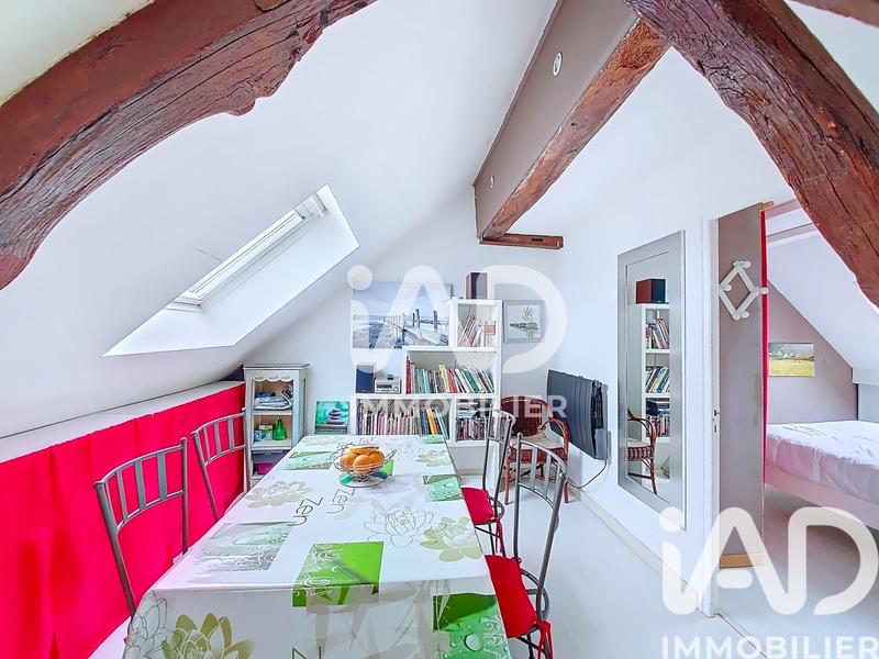 Studio - 30 m² - 1 pièce