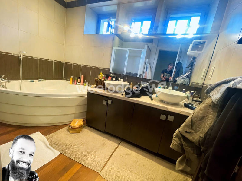 Maison - 170 m² - 7 pièces