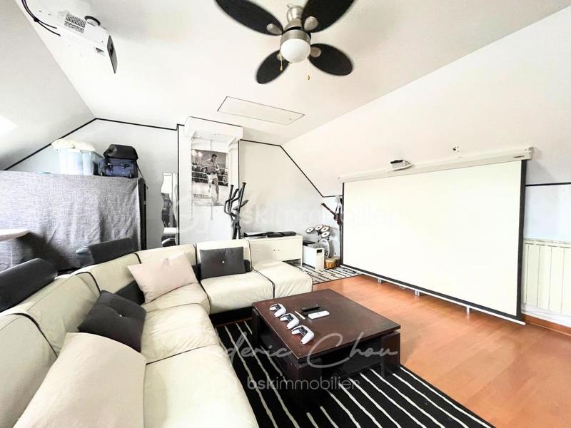 Maison de ville - 134 m² - 6 pièces