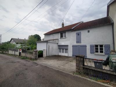 Maison - 145 m² - 7 pièces