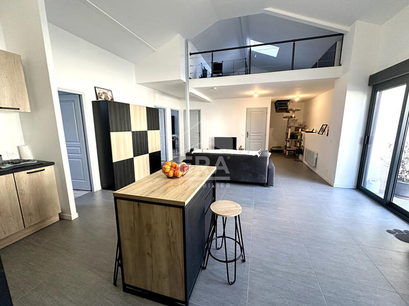 Appartement - 86 m² - 4 pièces