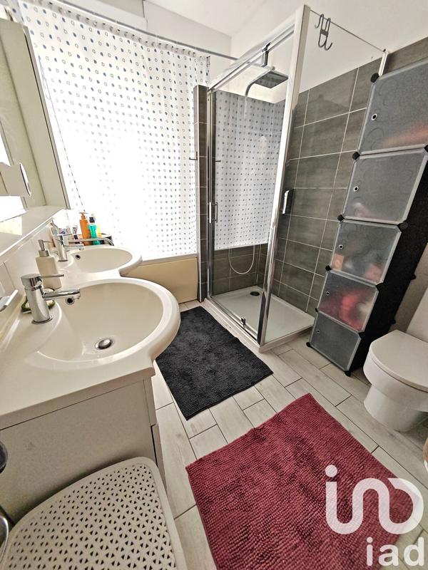 Maison - 121 m² - 5 pièces