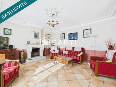 Maison - 180 m² - 5 pièces