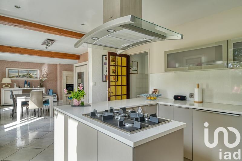 Maison - 132 m² - 6 pièces