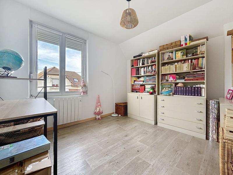 Maison - 105 m² - 5 pièces