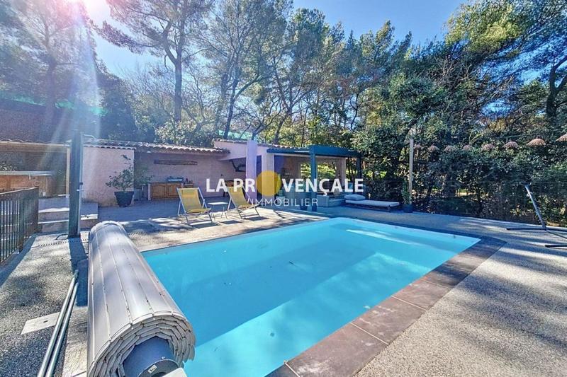 Villa - 170 m² - 7 pièces