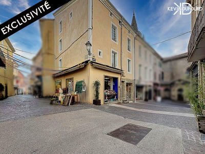 Immeuble - 250 m² - 12 pièces