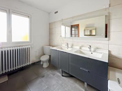 Villa - 123 m² - 4 pièces