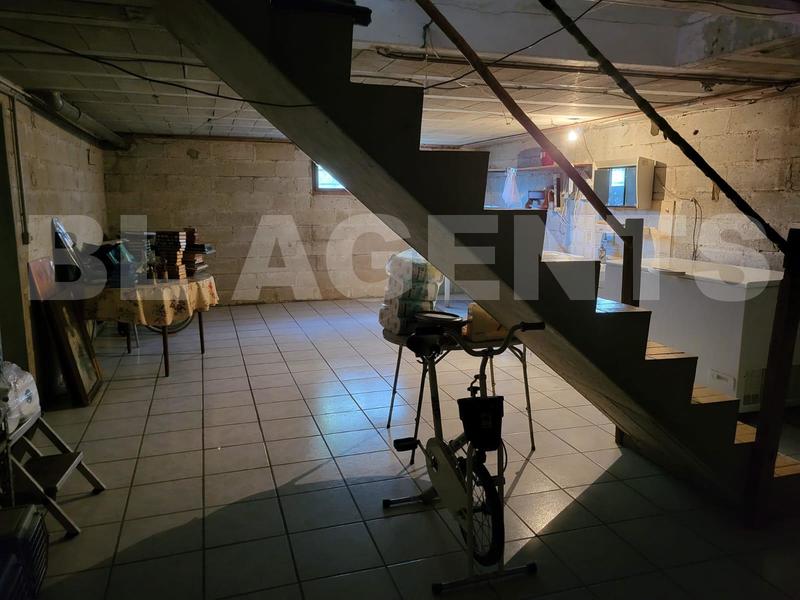 Maison traditionnelle - 90 m² - 4 pièces