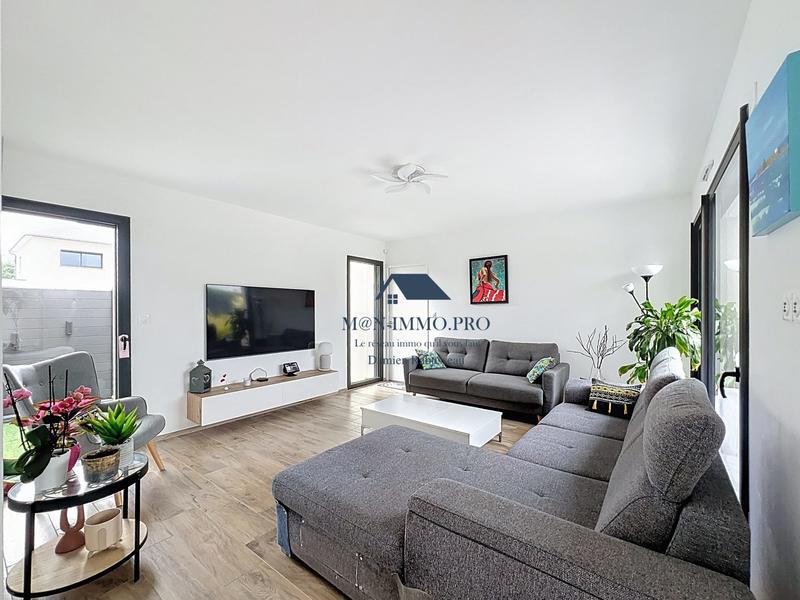 Maison contemporaine - 151 m² - 7 pièces