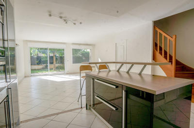 Maison - 135 m² - 7 pièces