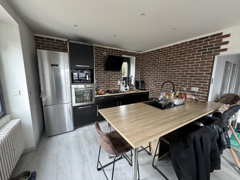 Maison - 127 m² - 6 pièces