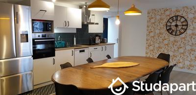 Chambre - 15 m² - 1 pièce