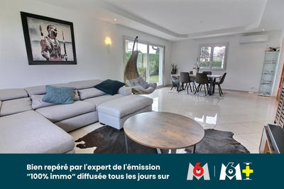 Maison - 165 m² - 5 pièces