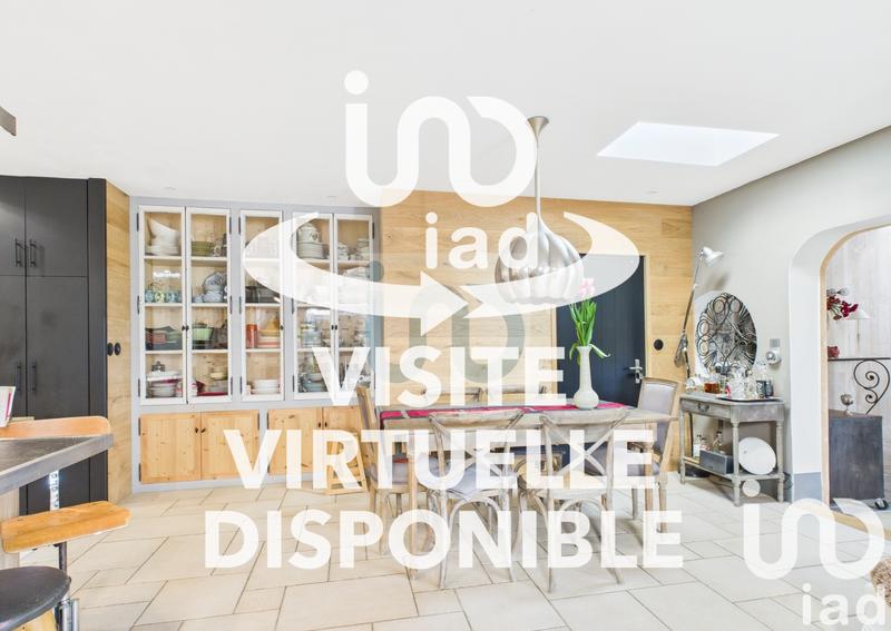 Maison - 400 m² - 15 pièces