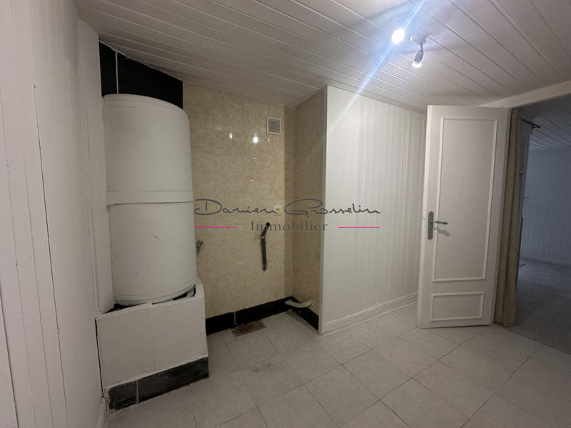 Maison - 80 m² - 5 pièces