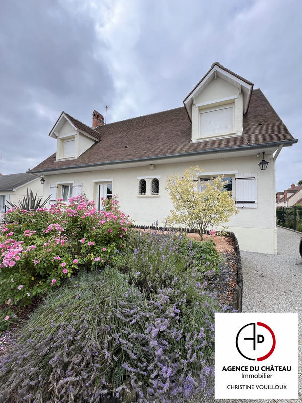 Maison - 166 m² - 7 pièces