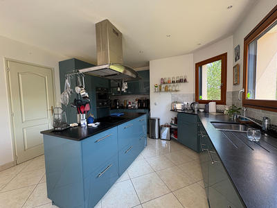 Maison - 175 m² - 7 pièces