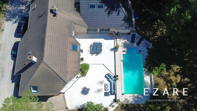 Maison - 257 m² - 10 pièces