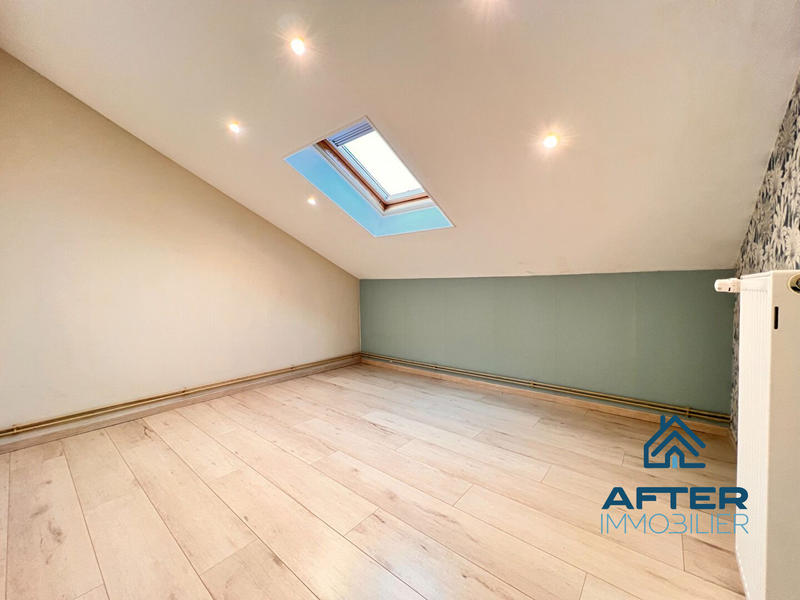 Maison - 105 m² - 5 pièces