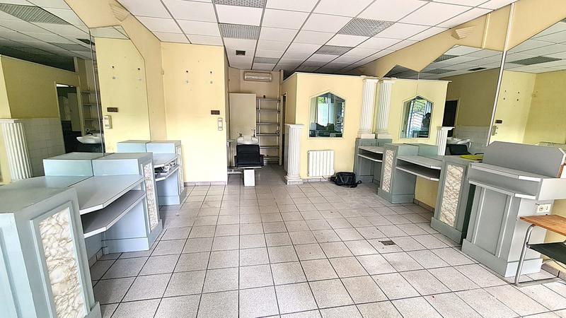 Immeuble - 137 m² - 3 pièces