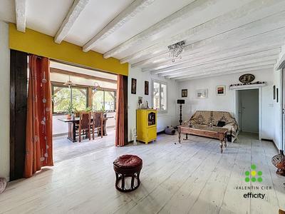 Maison - 126 m² - 7 pièces