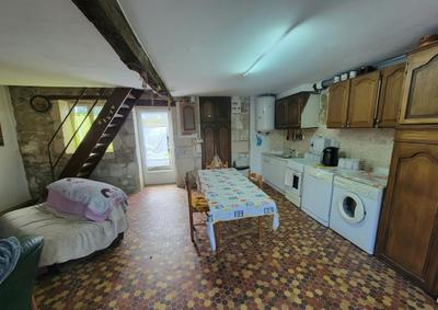 Maison en pierre - 68 m² - 3 pièces