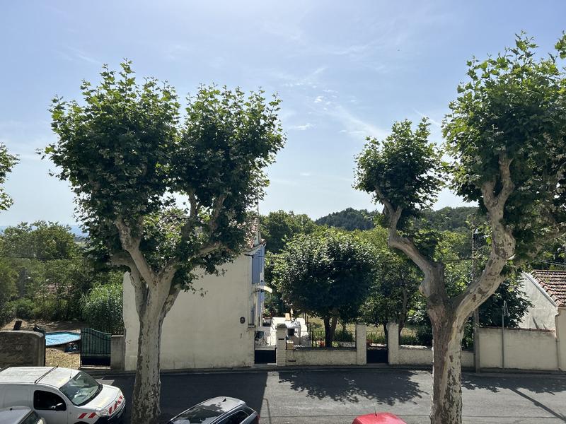 Maison - 205 m² - 6 pièces