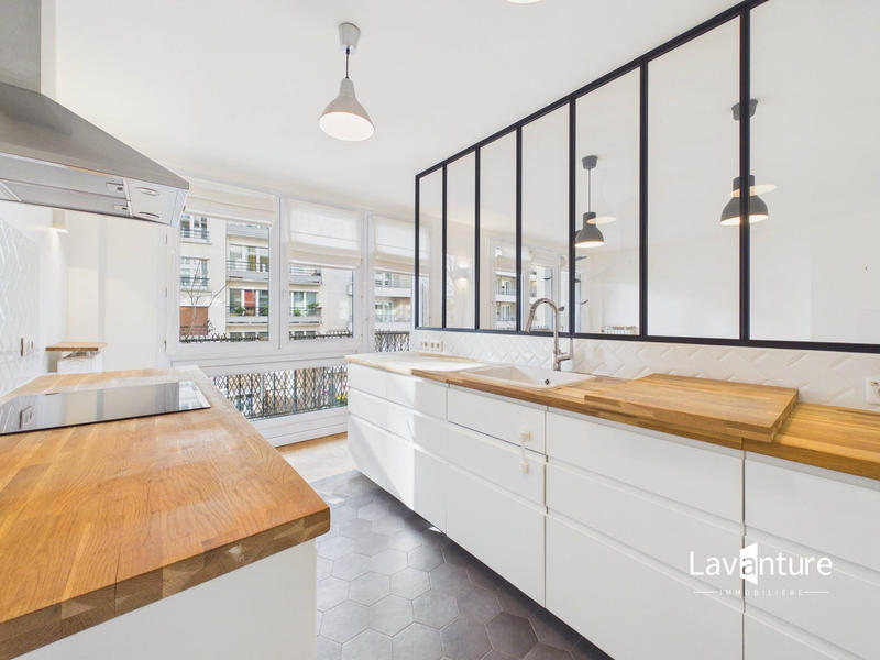 Appartement - 76 m² - 4 pièces