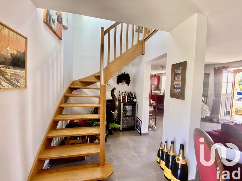 Maison - 191 m² - 7 pièces