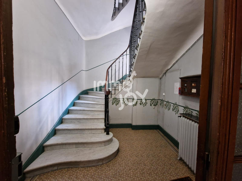 Appartement - 144 m² - 4 pièces