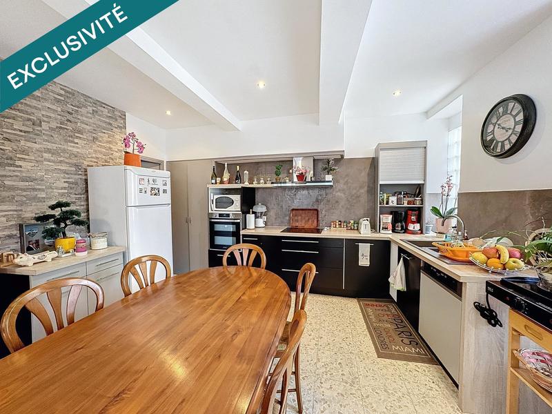 Maison - 150 m² - 7 pièces