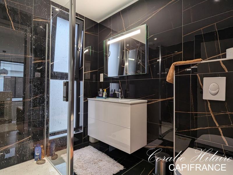 Maison - 150 m² - 7 pièces