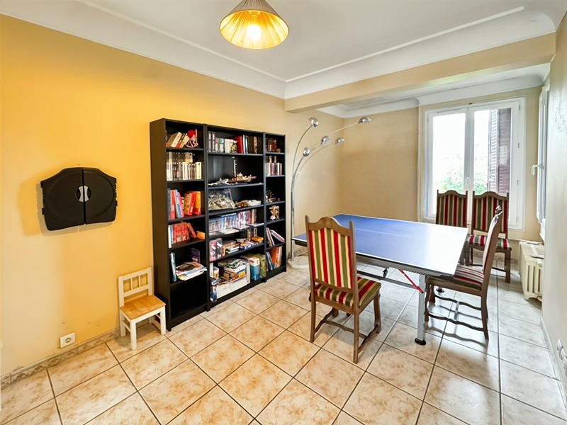 Maison - 150 m² - 7 pièces