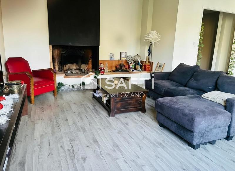 Maison de ville - 196 m² - 9 pièces