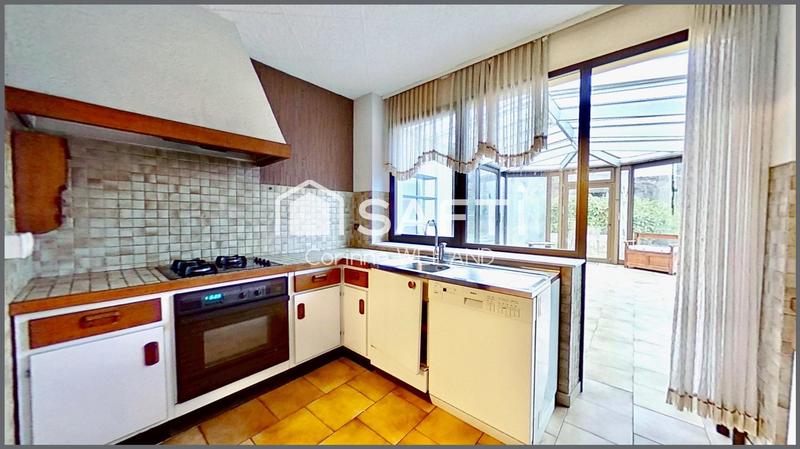 Maison - 145 m² - 6 pièces