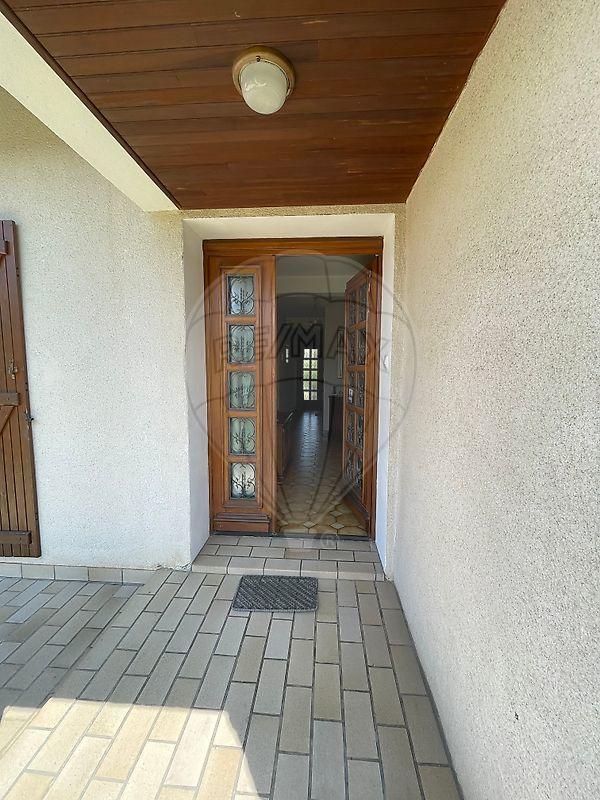 Maison - 152 m² - 6 pièces