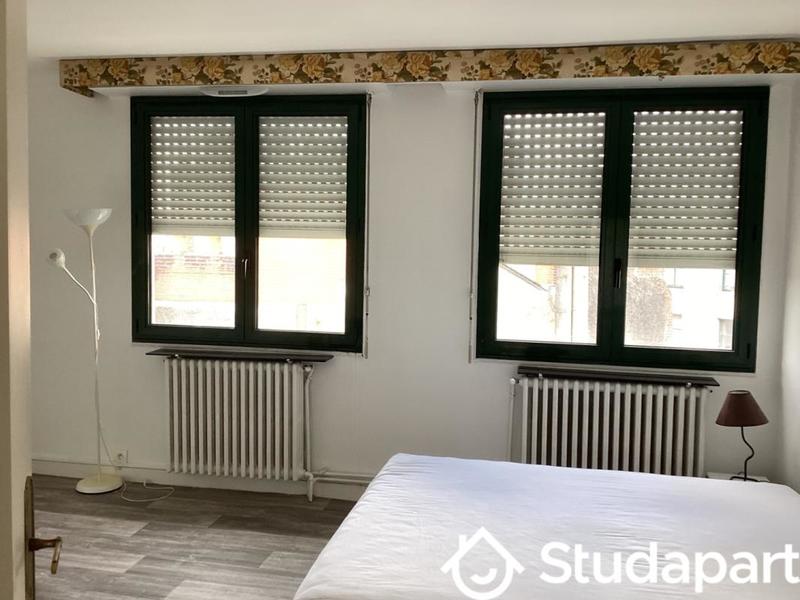 Appartement - 90 m² - 4 pièces