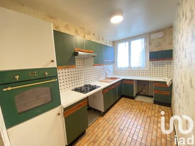 Appartement - 80 m² - 4 pièces