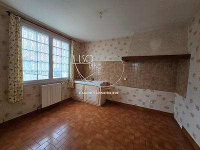 Maison traditionnelle - 77 m² - 3 pièces