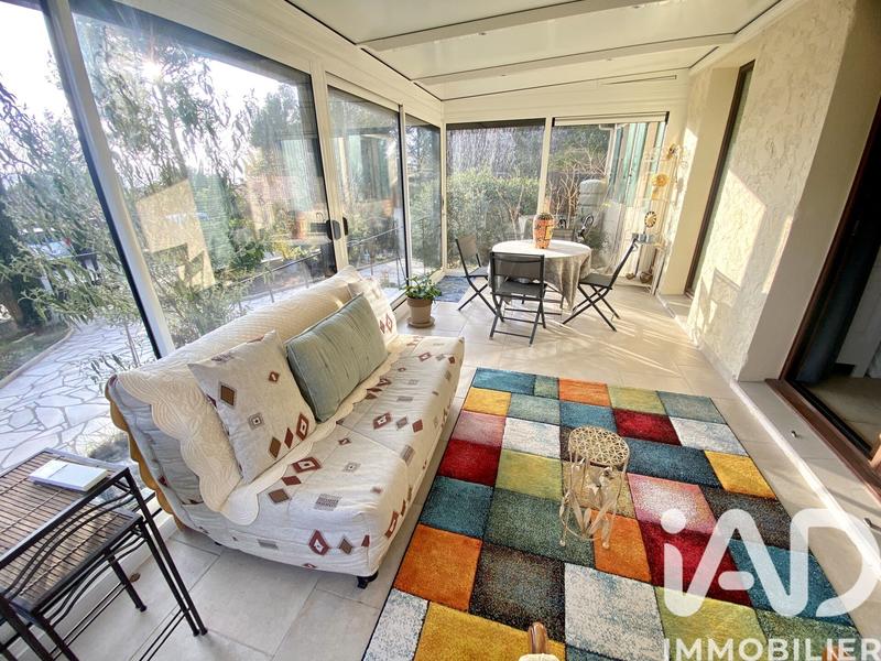 Maison - 99 m² - 5 pièces