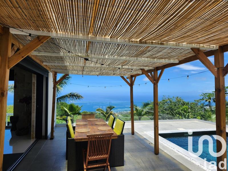 Maison - 161 m² - 5 pièces